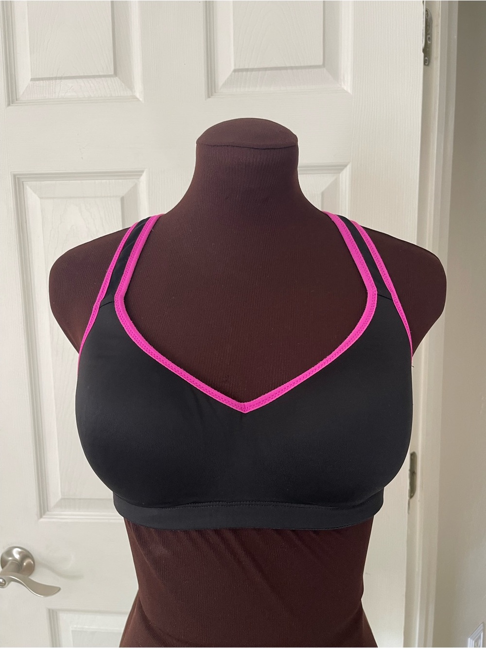 PINK Victoria's Secret Black Sports Bra with Hot Pink Trim yoga L
